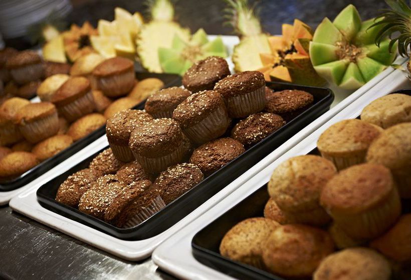 Hotel Peermont Metcourt At Emperors Palace 15