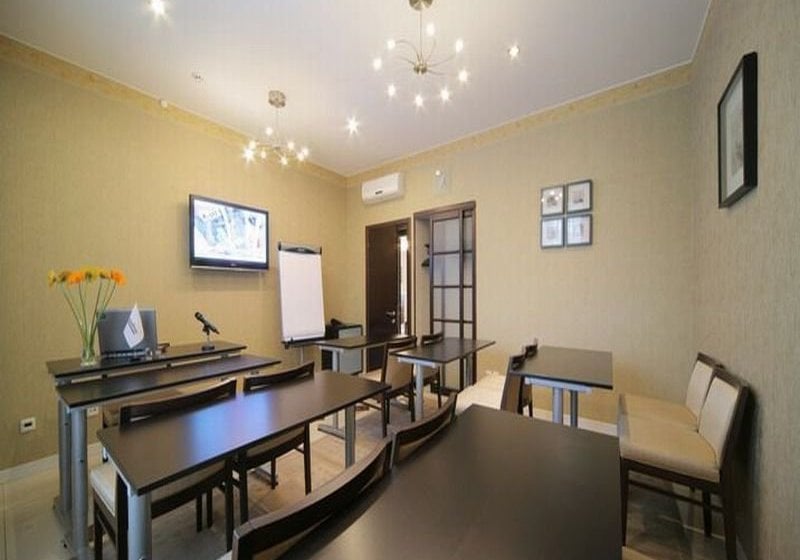 Hotel Senator Business 2