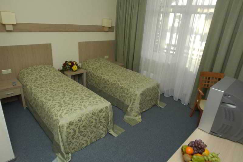 Hotel Chayka Dzerzhinsk 11