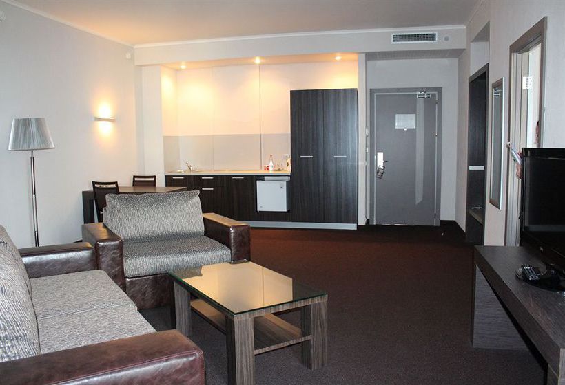 Hotel Zolotoy Zaton 8