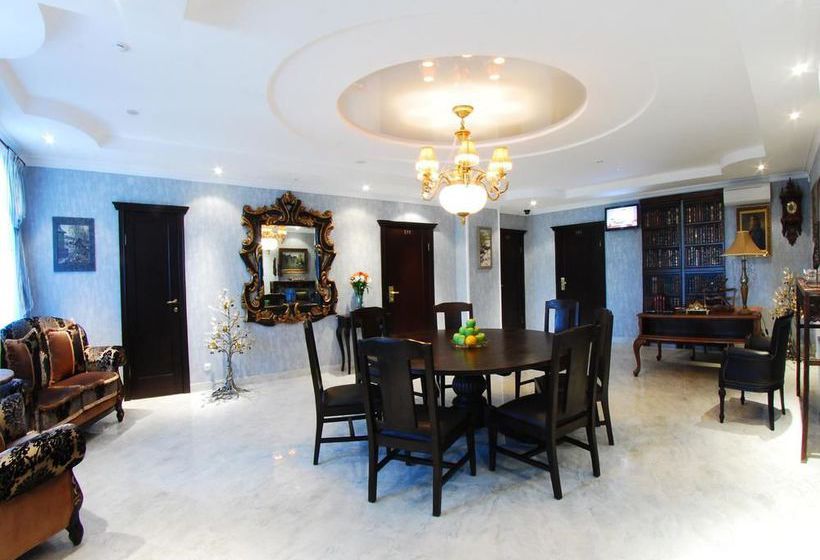 ?rt Hotel Nikolaevsky Posad 1