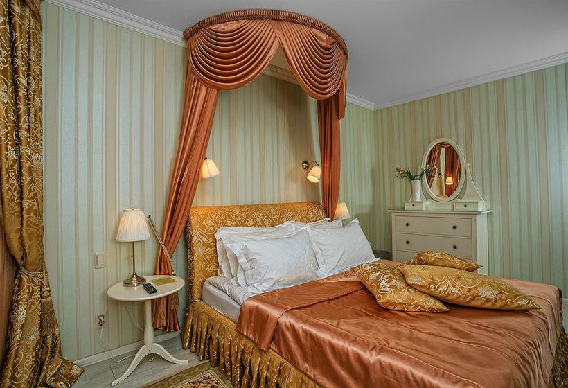 Business Hotel Avrora 18