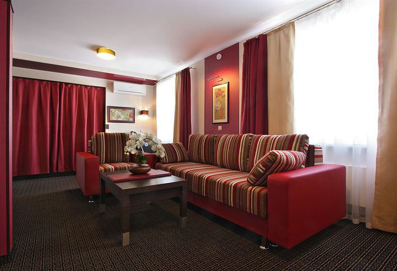 Liner Airporthotel Ekaterinburg 15
