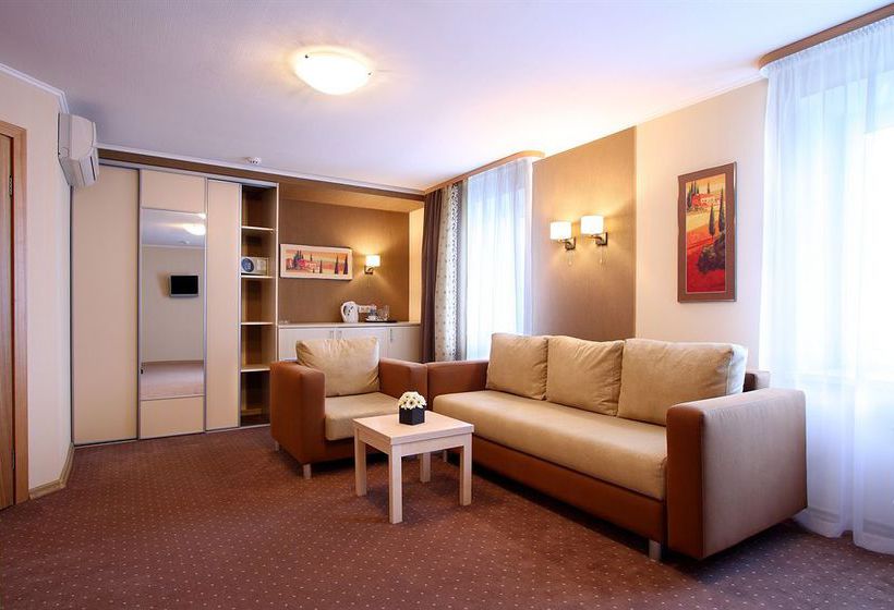 Liner Airporthotel Ekaterinburg 17