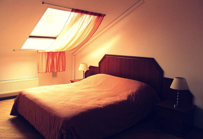 Hotel Mon Plaisir 11