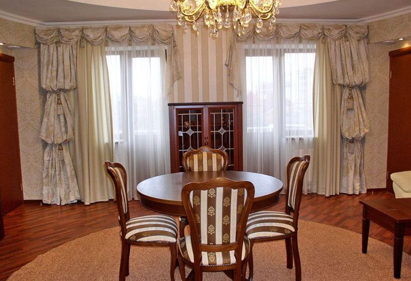 Hotel Savoy Petit 19