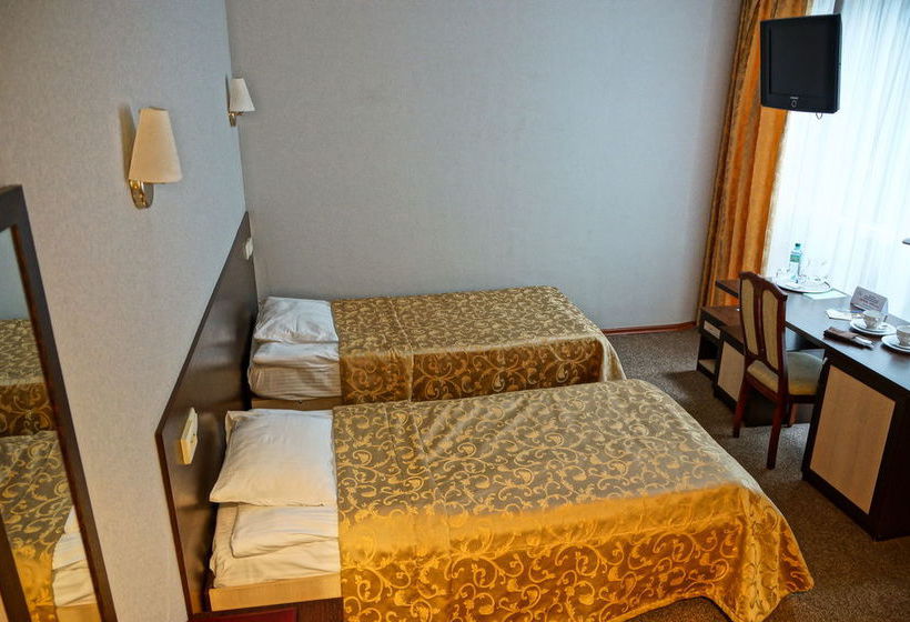 Premium Hotel Laguna 13