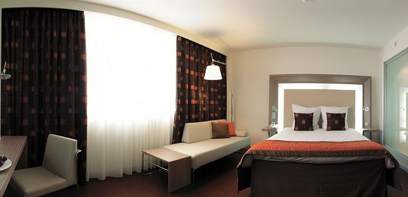 Novotel Yekaterinburg Centre 1