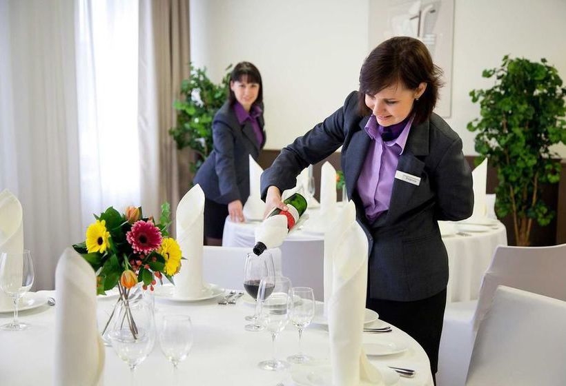 Novotel Yekaterinburg Centre 9