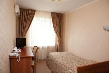 Hotel Oktyabrskaya 10