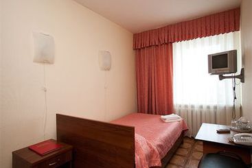 Hotel Oktyabrskaya 12