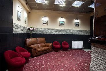 Hotel Oktyabrskaya 19