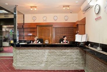 Hotel Oktyabrskaya 4