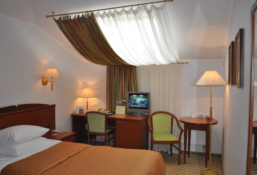 Hotel Assambleya Nikiskaya 7