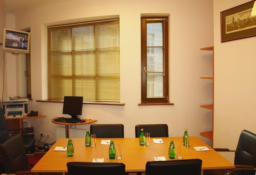 Hotel Assambleya Nikiskaya 9