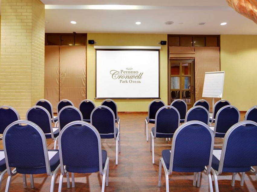 Repino Cronwell Park Hotel 1