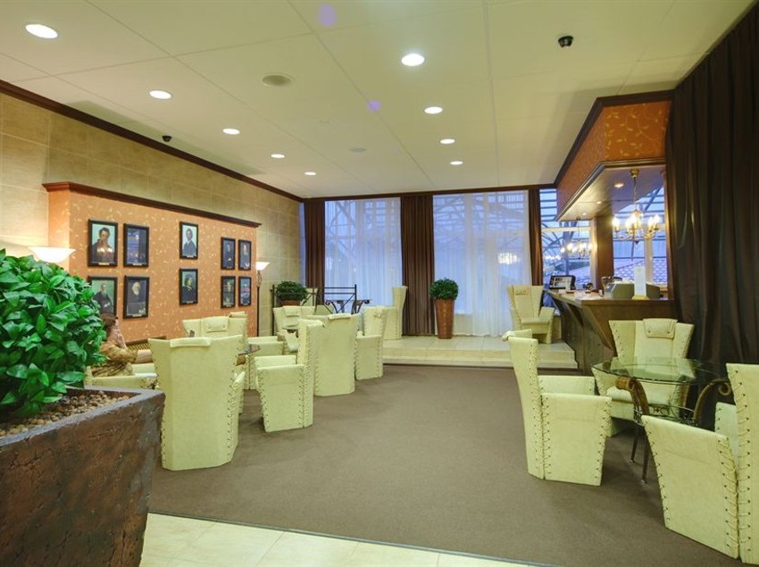 Repino Cronwell Park Hotel 18