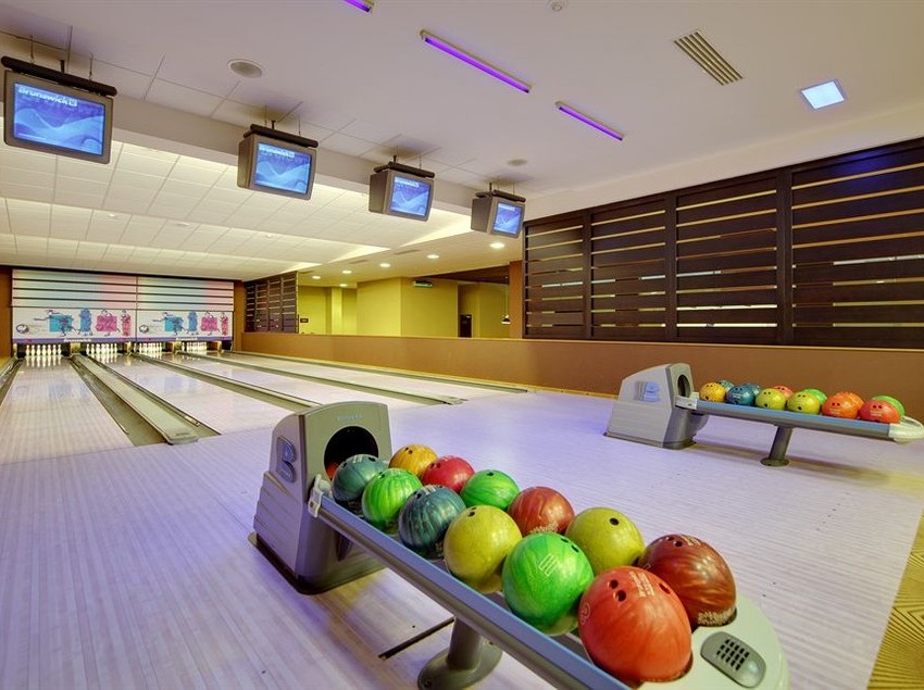 Repino Cronwell Park Hotel 9