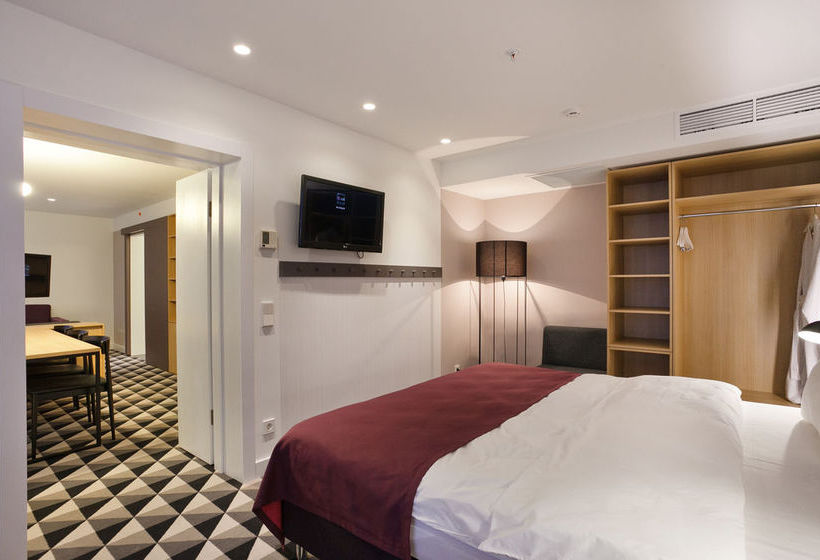 Azimut Hotel Voronezh 12