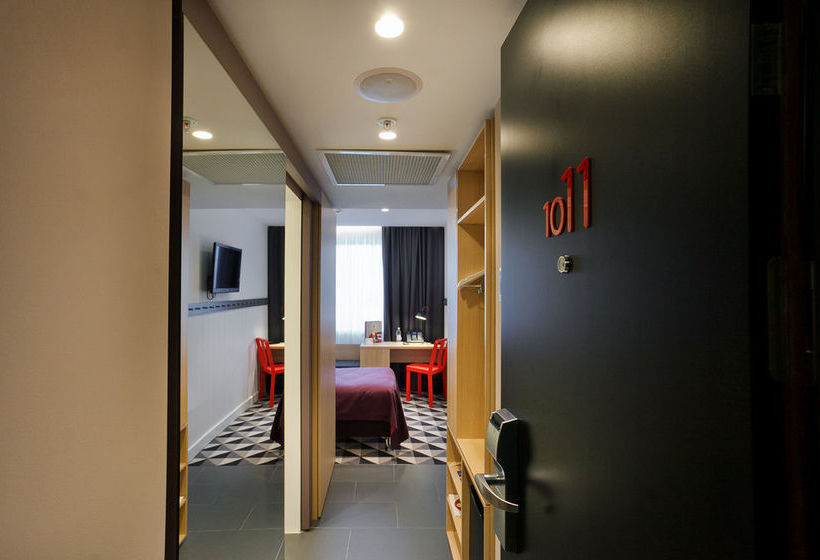 Azimut Hotel Voronezh 17