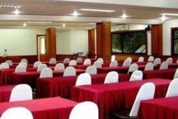 Hotel Namkhong Riverside 1