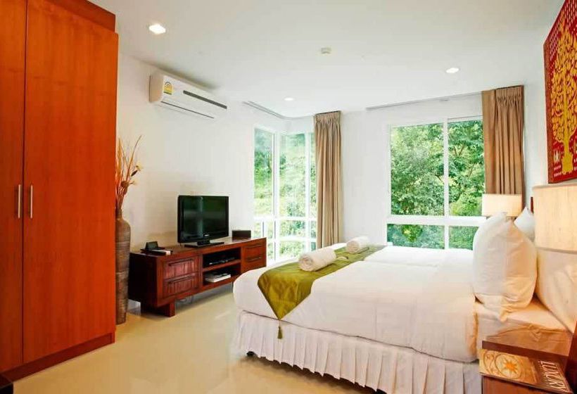 Hotel Surin Park 1
