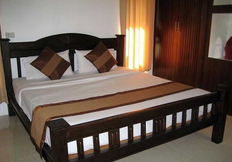 Hotel Promtsuk Buri 12