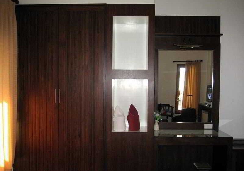 Hotel Promtsuk Buri 15