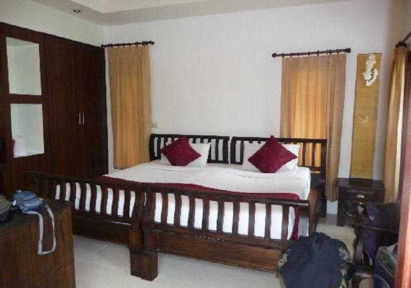 Hotel Promtsuk Buri 2