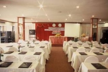 Hotel The Viangtak Riverside 1