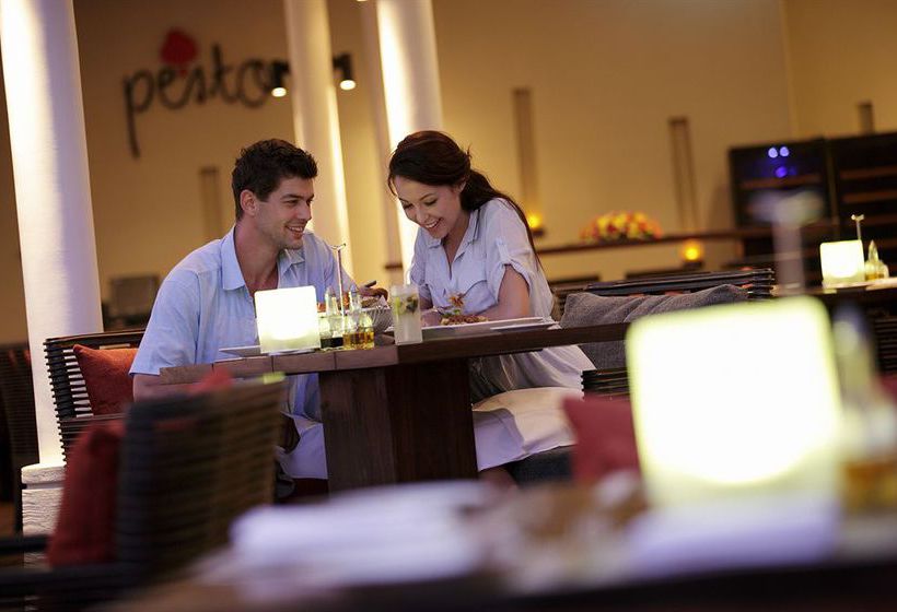 Hotel Holiday Inn Resort Phuket Mai Khao Beach 14