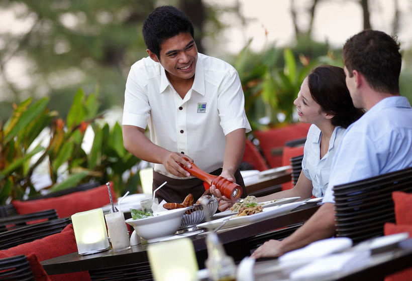 Hotel Holiday Inn Resort Phuket Mai Khao Beach 19