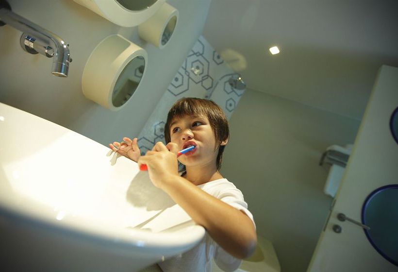 Hotel Holiday Inn Resort Phuket Mai Khao Beach 8