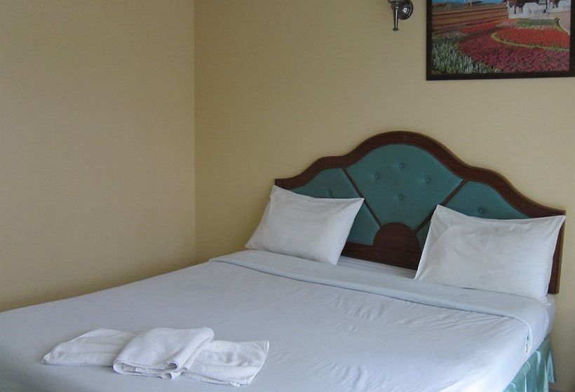 Hotel Ao Nang Village 1