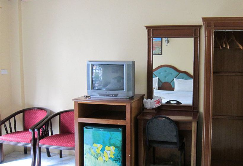 Hotel Ao Nang Village 10