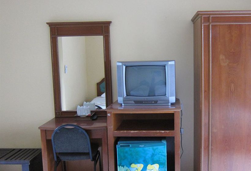 Hotel Ao Nang Village 12