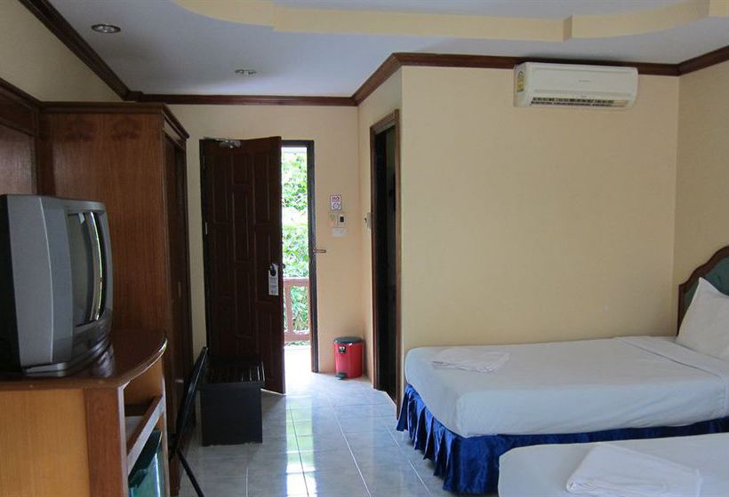 Hotel Ao Nang Village 4