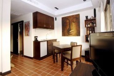 Hotel Surin Gate Holiday Apartment 4