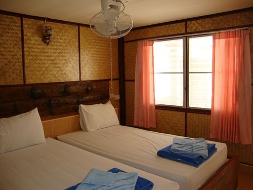 Hotel Phi Phi Sand Sea View Resort 19