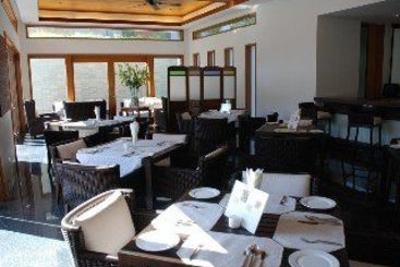 Hotel Pearl Of Naithon 4