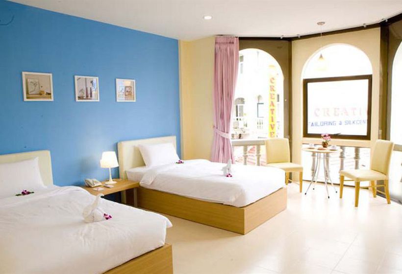 Phuket Center Apartment 3