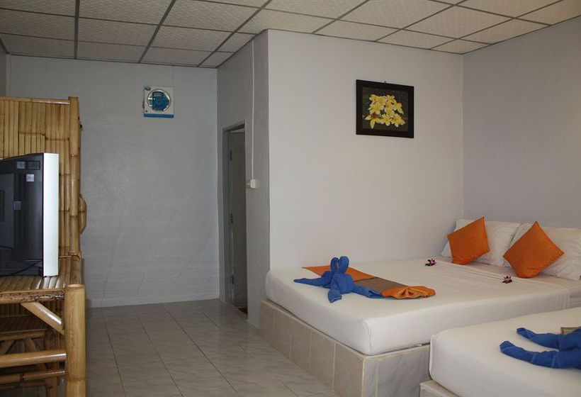 Hotel Lime N Soda Beachfront Resort