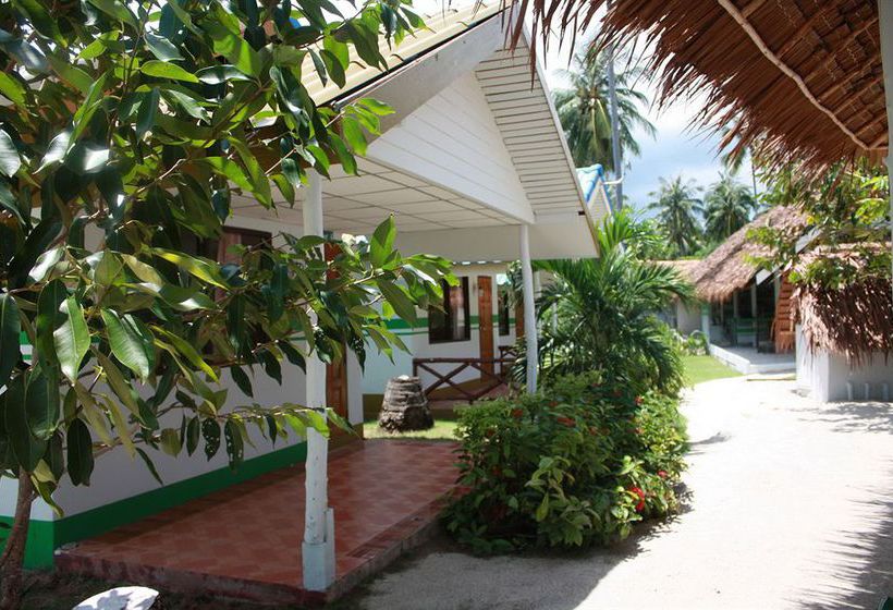 Hotel Lime N Soda Beachfront Resort 14