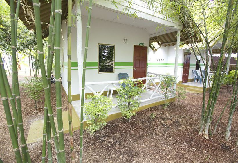 Hotel Lime N Soda Beachfront Resort 15