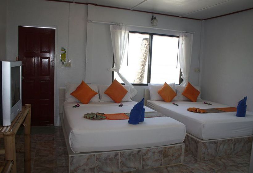 Hotel Lime N Soda Beachfront Resort 3