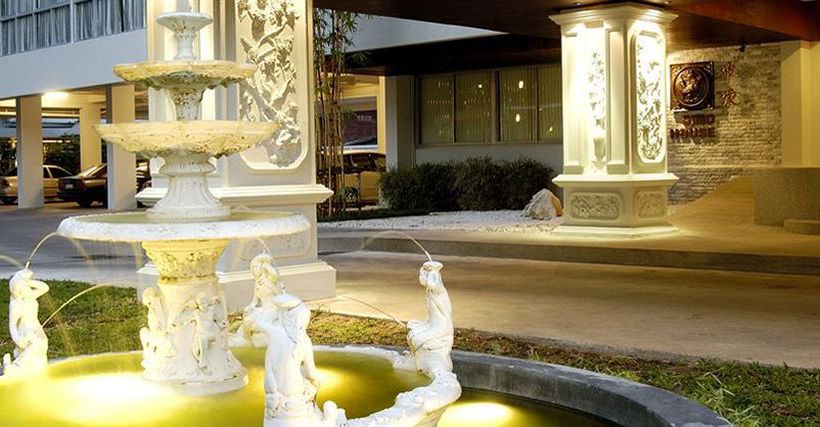 Sino House Phuket Hotel & Apartment