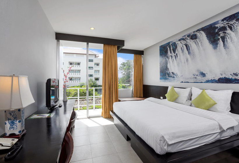 Sino House Phuket Hotel & Apartment 12