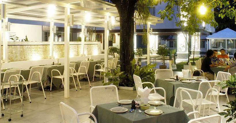 Sino House Phuket Hotel & Apartment 2