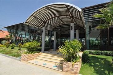 Hotel Chalong Villa Resort & Spa 13