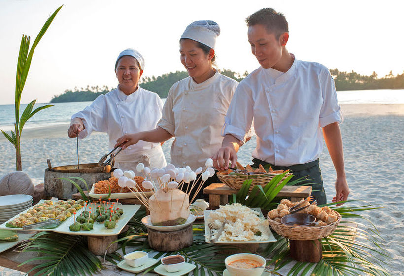 Hotel Soneva Kiri 10